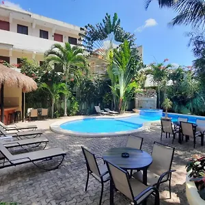 hotel-lunasol.quintano-roohotels.com/