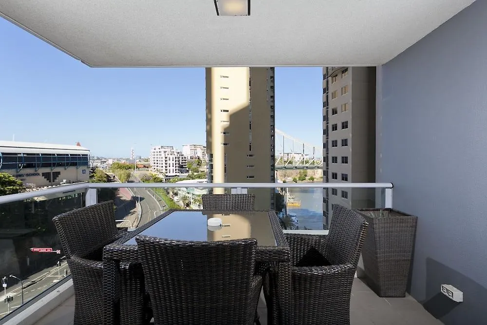 ****  Mantra On The Quay Aparthotel Brisbane Australia