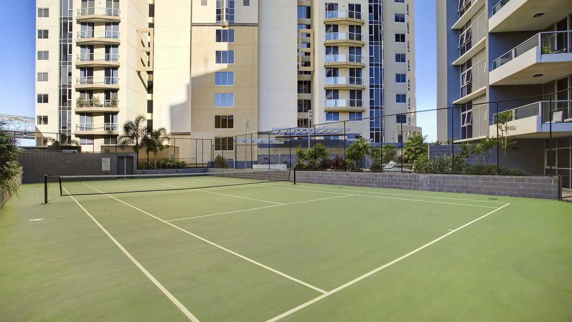 ****  Mantra On The Quay Aparthotel Brisbane Australia