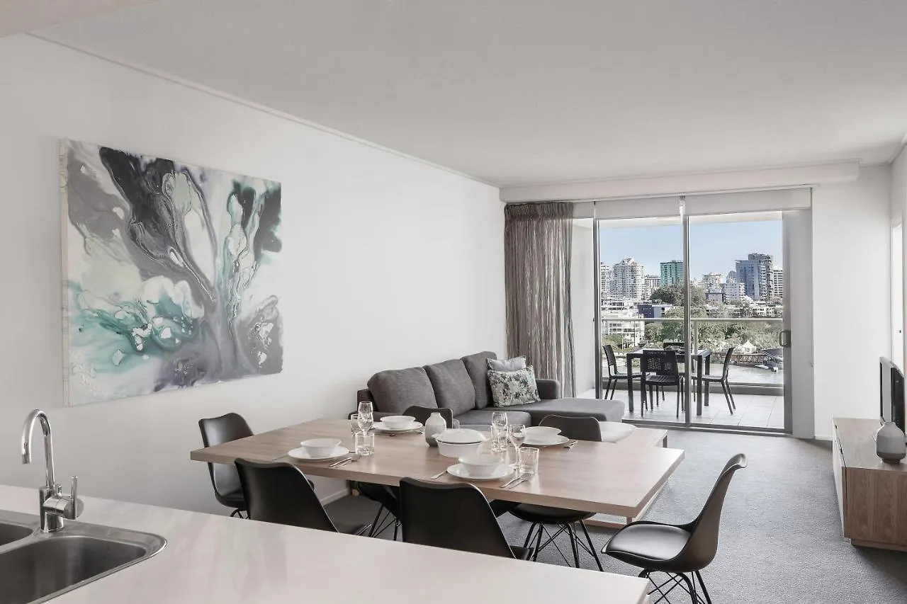 Mantra On The Quay Aparthotel Brisbane Australia